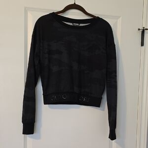 Victoria Sport Black Camo Women's Sweatshirt. Size XS
